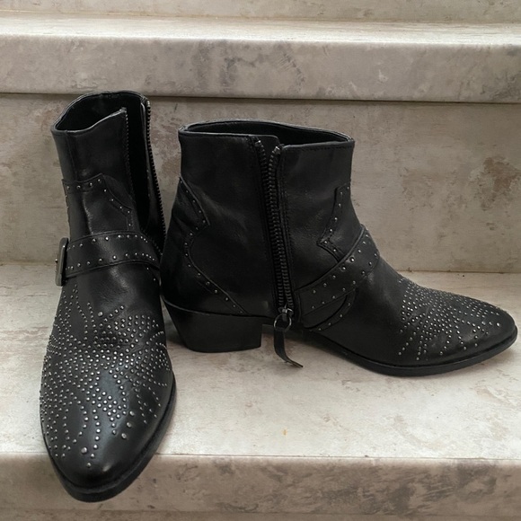Zara black studded ankle booties - Picture 1 of 6